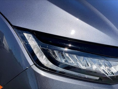 New 2026 Honda Odyssey Touring image 13