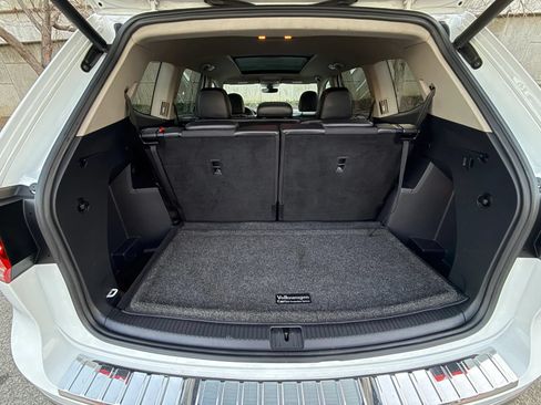 Used 2018 Volkswagen Atlas SEL AWD/4WD image 54