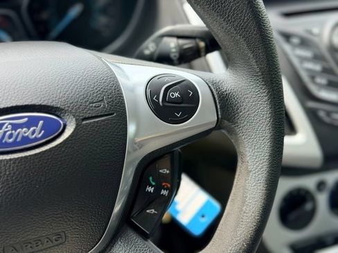 Used 2013 Ford Focus SE FWD image 10