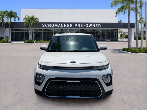 Used 2020 Kia Soul S FWD image 2