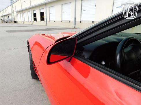 Used 1995 Chevrolet Corvette image 38