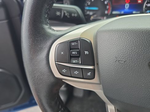 Used 2021 Ford Explorer XLT RWD image 22