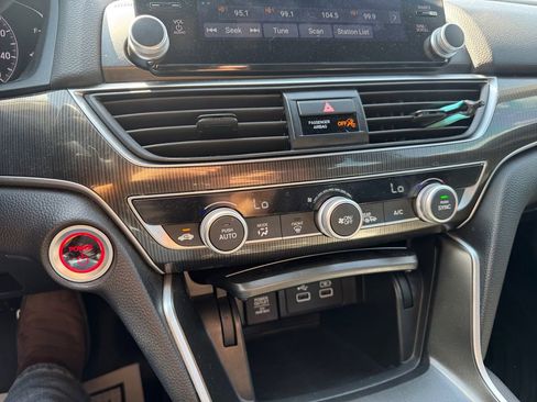 Used 2022 Honda Accord Sport image 37