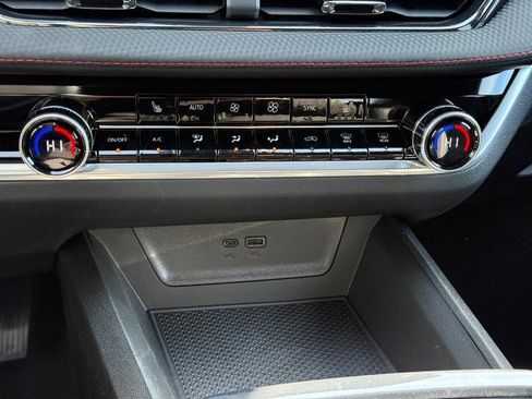 New 2026 Chevrolet Equinox RS image 38