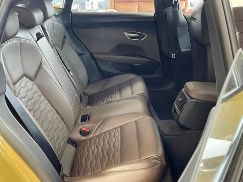 Used 2022 Audi e-tron GT Prestige w/ Prestige Package image 24