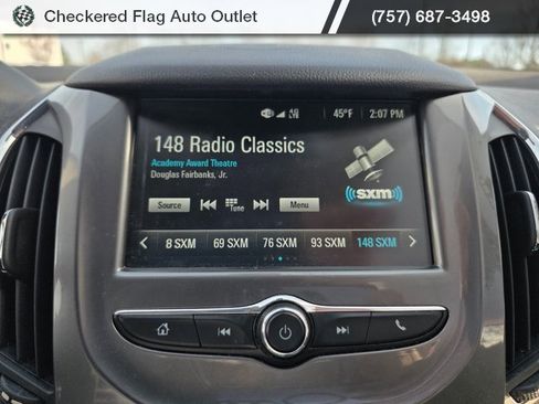 Used 2018 Chevrolet Cruze LT w/ Convenience Package image 15