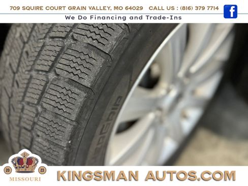 Used 2013 Chrysler 200 Limited FWD image 28
