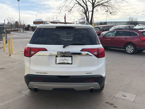 Used 2017 GMC Acadia SLT image 6