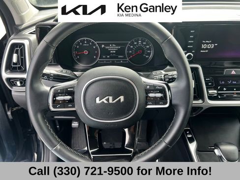 Certified 2023 Kia Sorento S FWD image 32