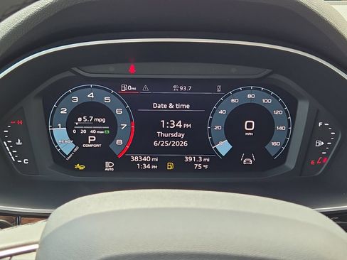 Used 2025 Audi Q3 2.0T Premium AWD/4WD image 26