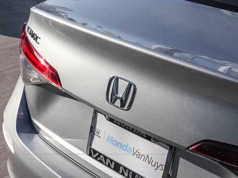 Used 2025 Honda Civic Sport image 9