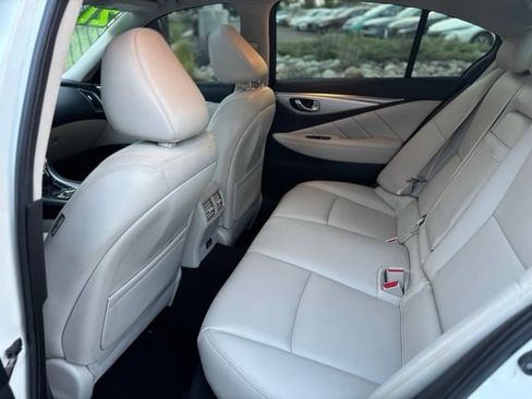 Used 2021 INFINITI Q50 Luxe AWD/4WD image 28