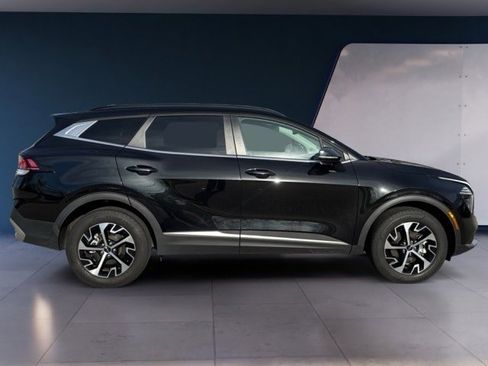 Certified 2024 Kia Sportage EX w/ EX Premium Package image 6