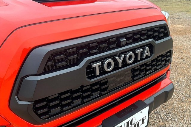 Used 2023 Toyota Tacoma TRD Pro AWD/4WD image 30