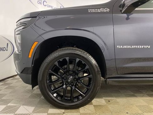 Used 2026 Chevrolet Suburban High Country image 28