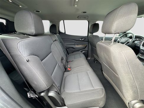 Used 2023 GMC Acadia SLE w/ Driver Convenience Package image 29