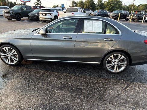 Used 2017 Mercedes-Benz C 300 Sedan image 12