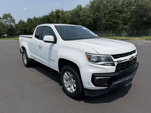 Used 2022 Chevrolet Colorado LT w/ Fleet Safety Package RWD image 3