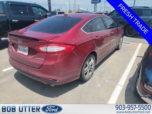 Used 2016 Ford Fusion Energi Titanium FWD image 3