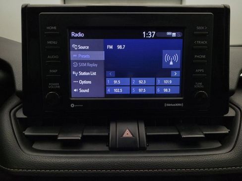 Used 2021 Toyota RAV4 XLE image 25