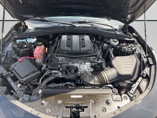 Used 2018 Chevrolet Camaro ZL1 RWD image 36