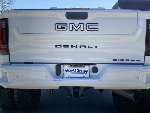 Used 2026 GMC Sierra 3500 Denali w/ Denali Reserve Package AWD/4WD image 40