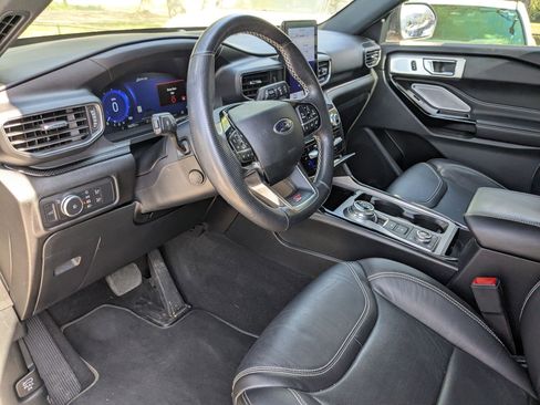 Used 2021 Ford Explorer ST w/ Equipment Group 401A image 10