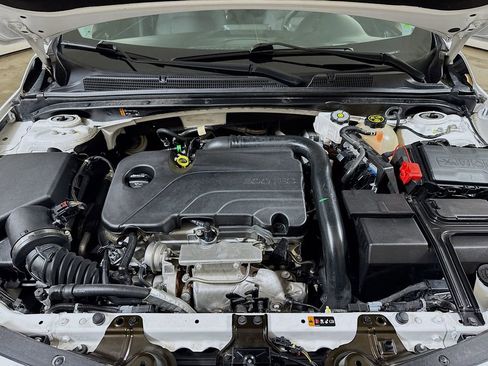 Used 2024 Chevrolet Malibu LT image 27