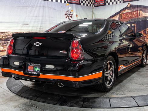 Used 2005 Chevrolet Monte Carlo SS image 8