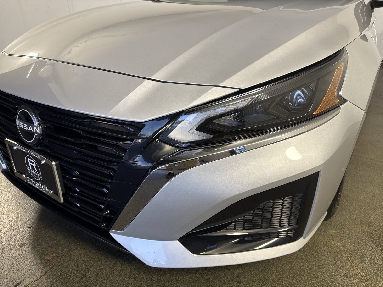 Certified 2024 Nissan Altima 2.5 SV AWD/4WD image 29