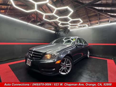 Used 2014 Mercedes-Benz C 250 Sedan image 2