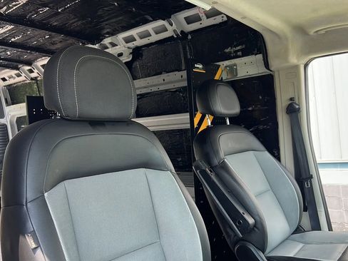 Used 2016 RAM ProMaster 2500 image 22