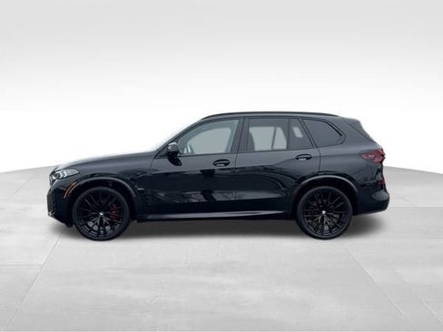 Certified 2024 BMW X5 xDrive40i w/ M Sport Package image 2