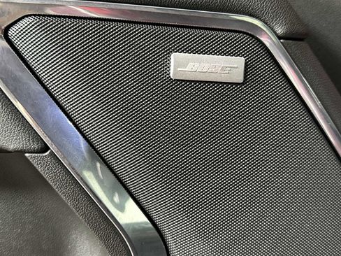 Used 2024 GMC Sierra 1500 SLT w/ SLT Premium Package image 18