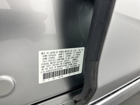 Used 2010 Acura RL AWD/4WD image 36