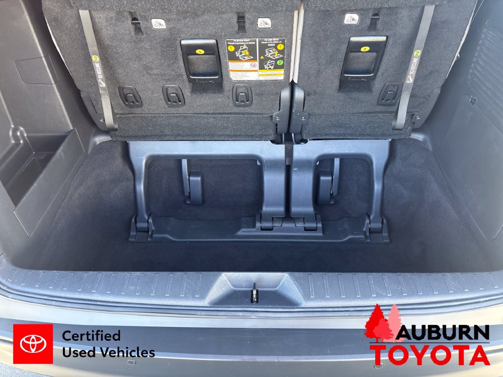 Certified 2025 Toyota Sienna XLE w/ XLE Plus Package FWD image 20