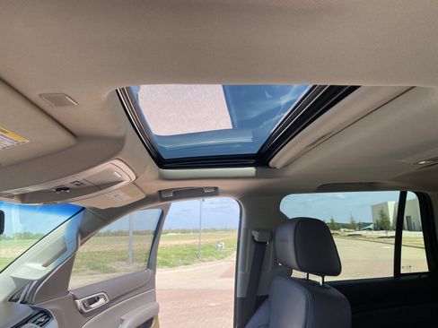 Used 2017 GMC Yukon Denali image 16