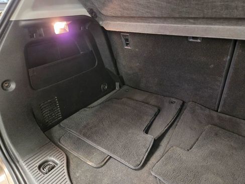 Used 2018 Chevrolet Trax LT w/ Sun & Sound Package image 51