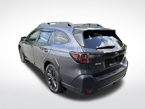 Used 2023 Subaru Outback Onyx Edition XT AWD/4WD image 7