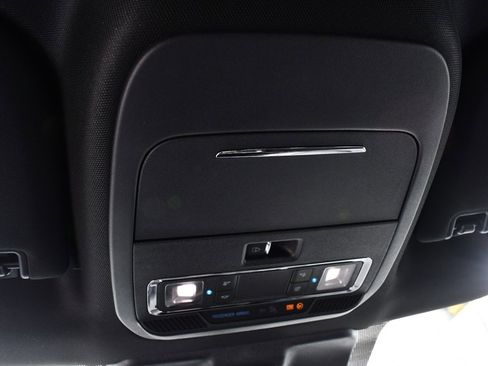 New 2026 Ford F350 Platinum w/ Tremor Off-Road Package image 36