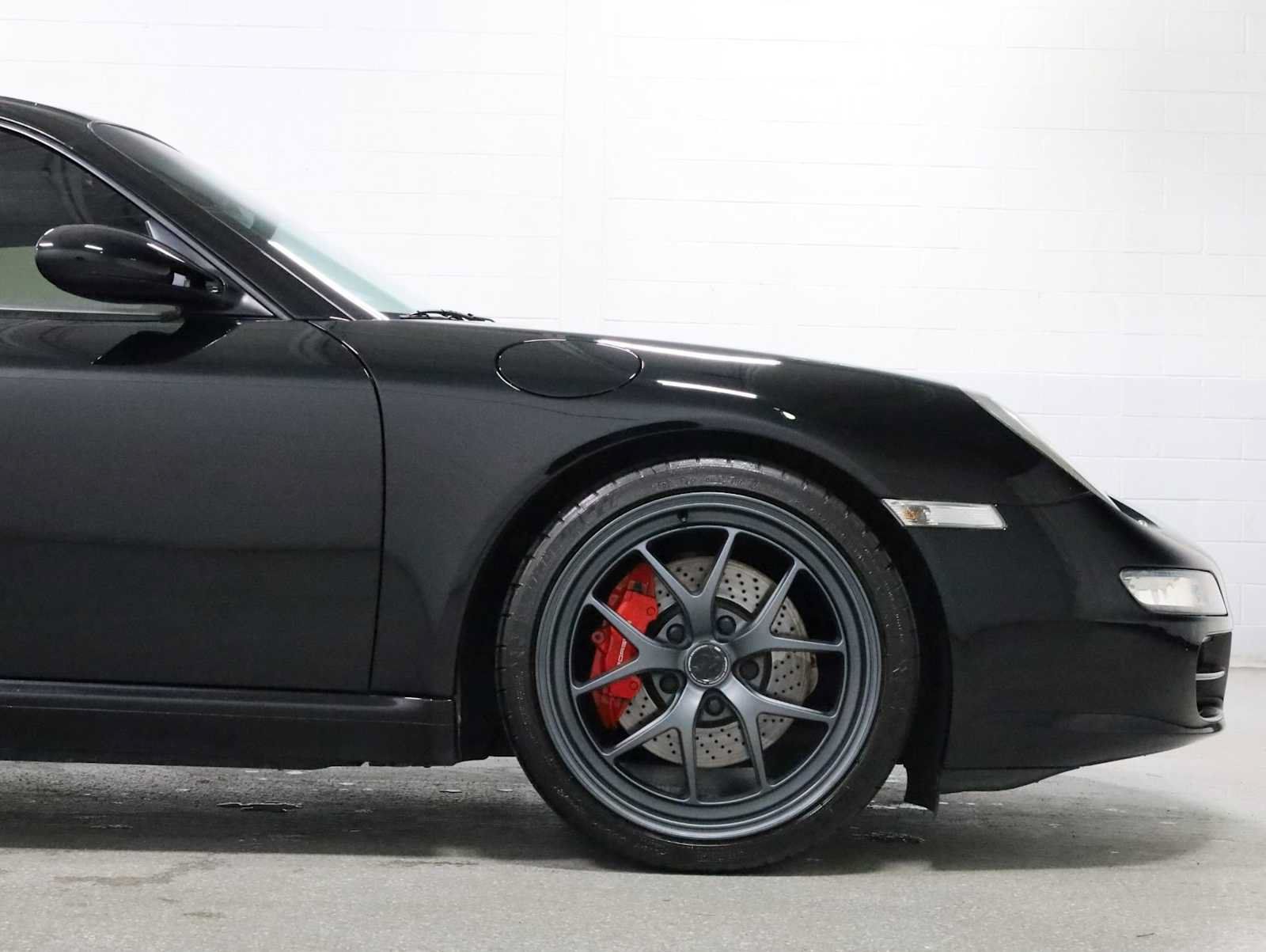 Used 2005 Porsche 911 Carrera S RWD image 11