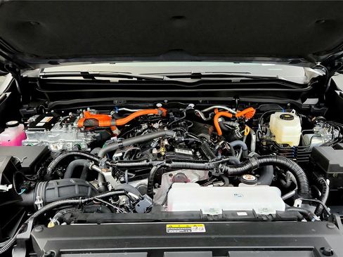 Certified 2025 Toyota Tacoma 4x4 Double Cab Hybrid image 26