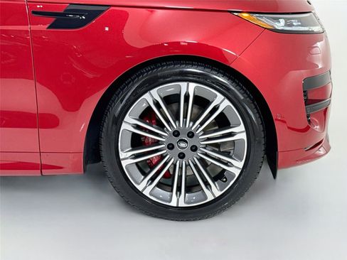 Used 2024 Land Rover Range Rover Sport Dynamic SE AWD/4WD image 39