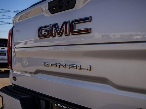 Used 2020 GMC Sierra 1500 Denali w/ Denali Ultimate Package image 13