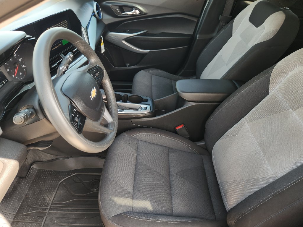 Used 2026 Chevrolet Trax LS w/ Driver Confidence Package FWD image 13