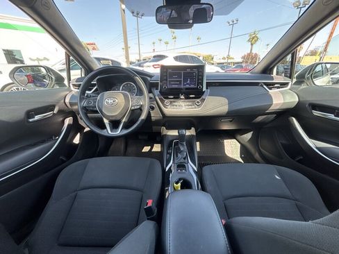 Used 2020 Toyota Corolla SE w/ SE Premium Package FWD image 21