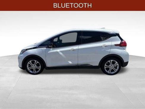 Used 2017 Chevrolet Bolt LT image 4