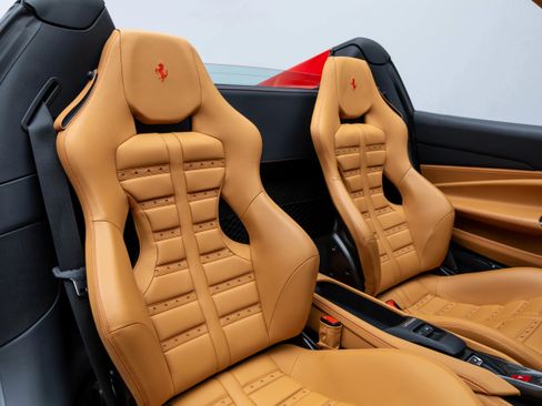 Certified 2022 Ferrari F8 Tributo image 62