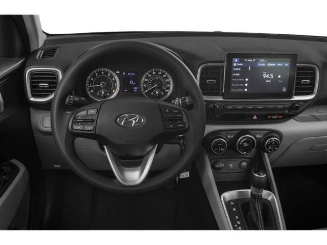 Used 2022 Hyundai Venue SEL FWD image 10