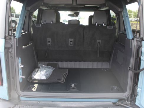 Used 2023 Ford Bronco Badlands AWD/4WD image 18